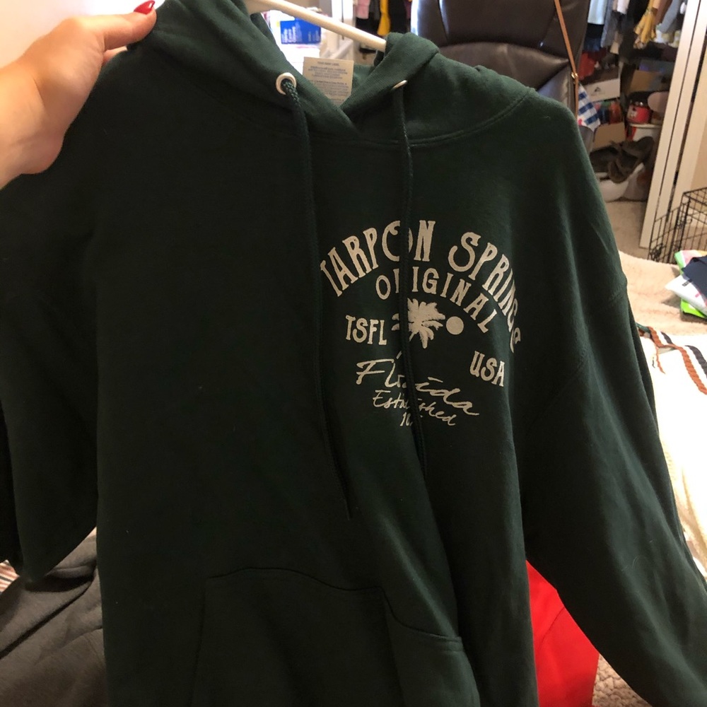 sweatshirt